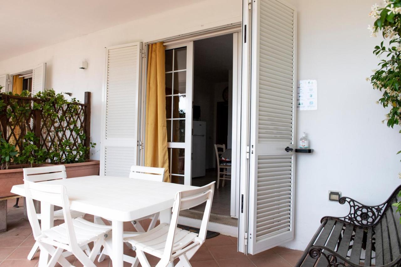La Palazzina Nel Verde - Goelba Casa Alzi Kültér fotó